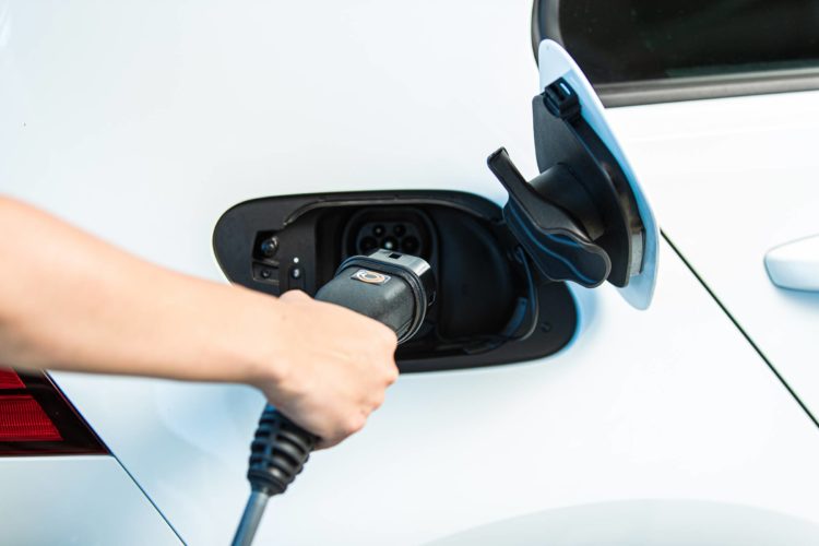 ChargeHere Ladekabek in instecken