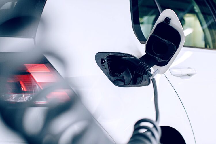 Ladestecker angeschlossen